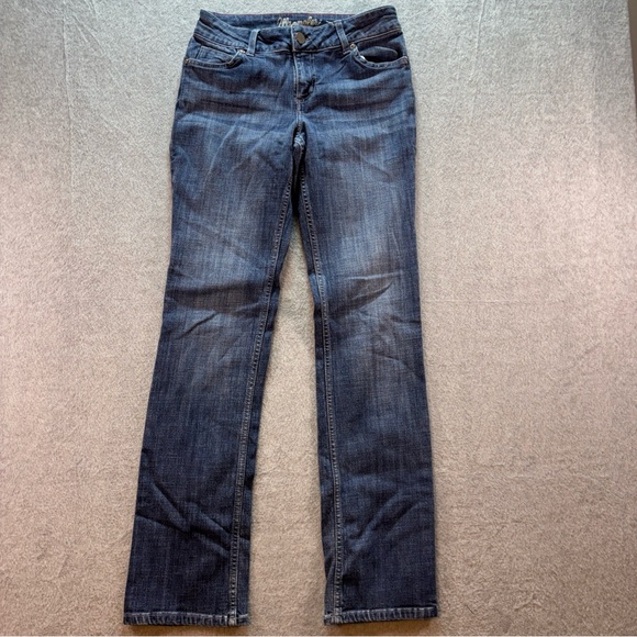 Wrangler Jeans Womens 5x32  Straight Leg Medium Wash - Picture 1 of 9